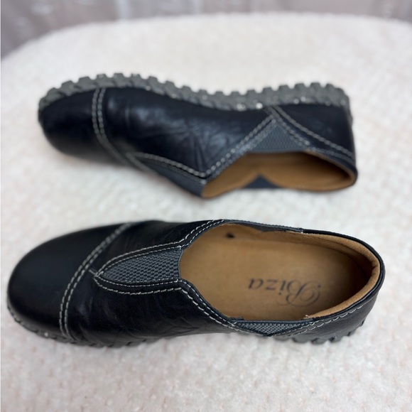 Biza Waverly Women’s Black Leather Slip On Comfort Shoe Size 38/ 7-7-1/2